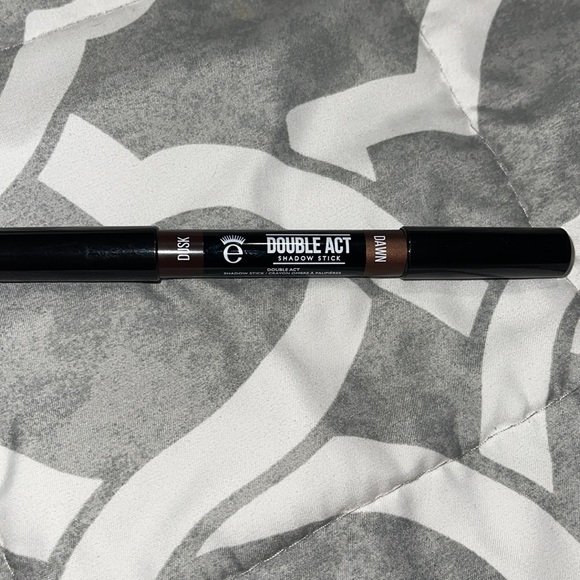 Eyeko Other - New Eyeko DOUBLE ACT SHADOW STICK!